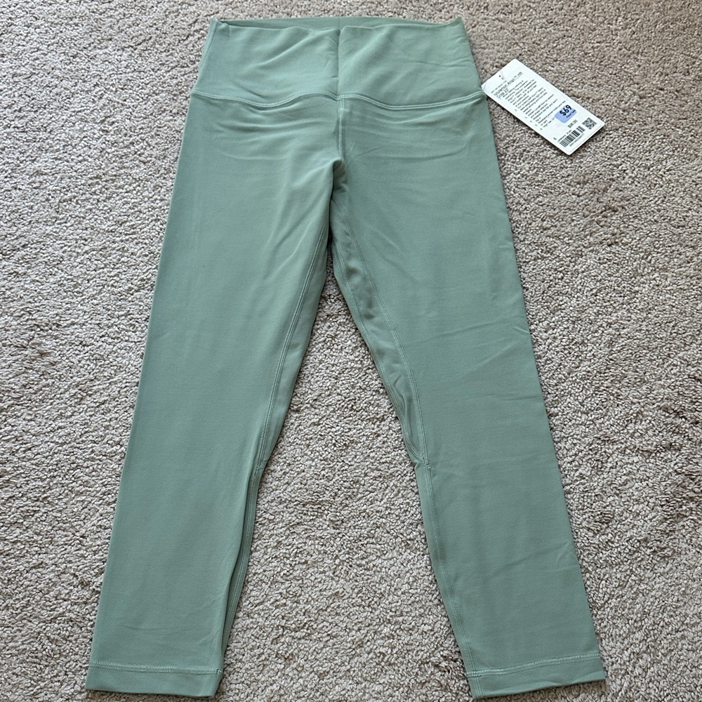 lululemon athletica NWT Align High-Rise Crop Leggings